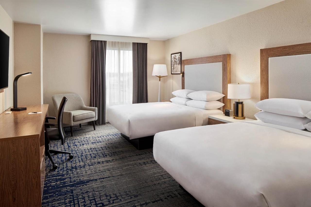 Sheraton Richmond Airport Hotel Sandston Exteriör bild