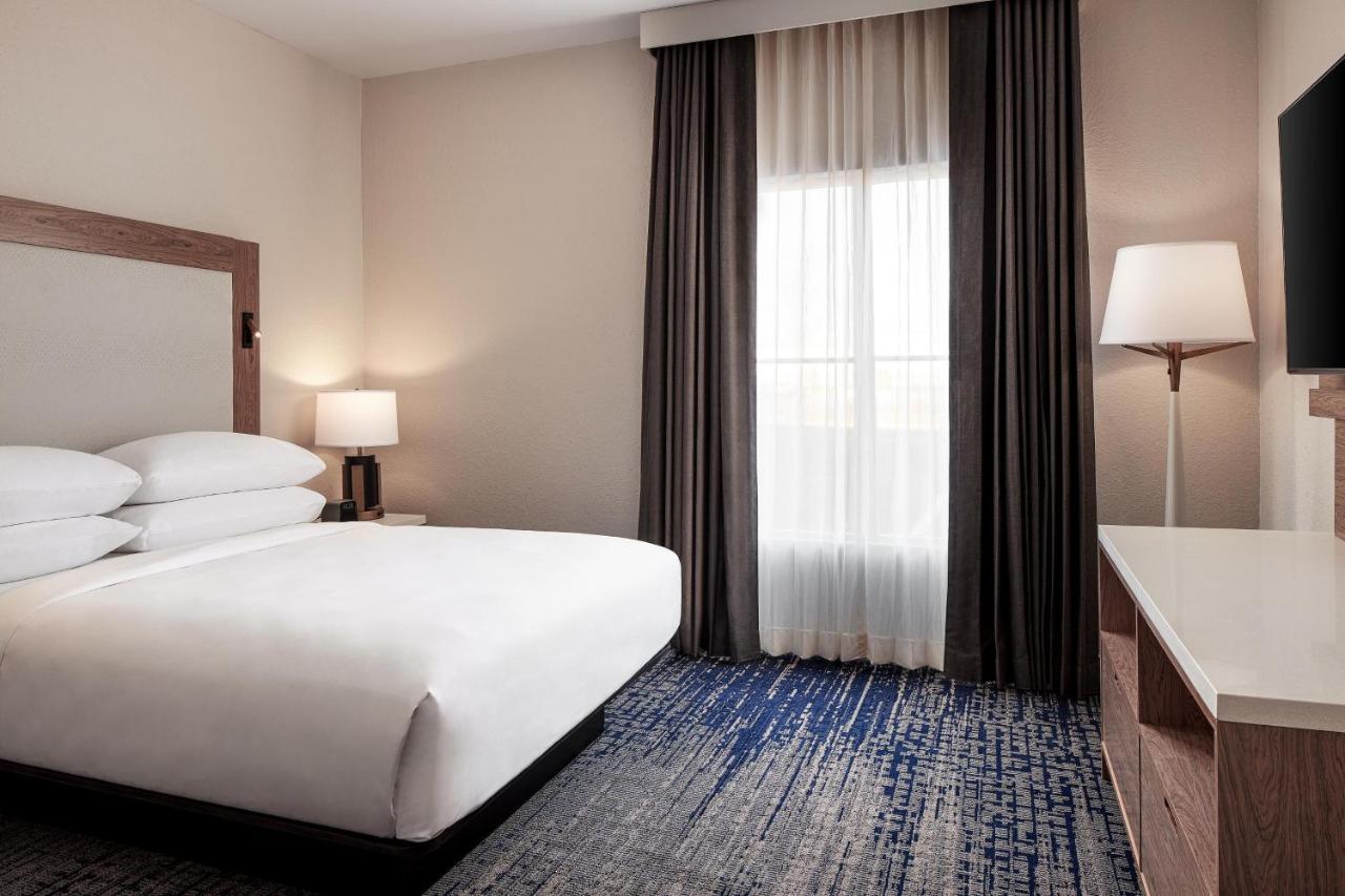 Sheraton Richmond Airport Hotel Sandston Exteriör bild